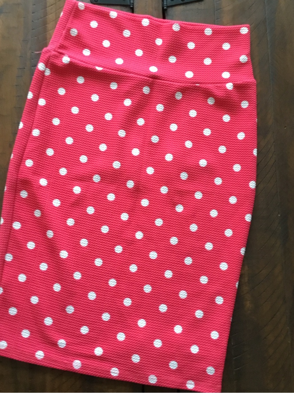 LuLaRoe Cassie Pencil Skirt. Pink with White Polka Dots